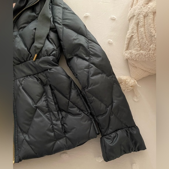 Juicy Couture Jacket - Picture 3 of 8